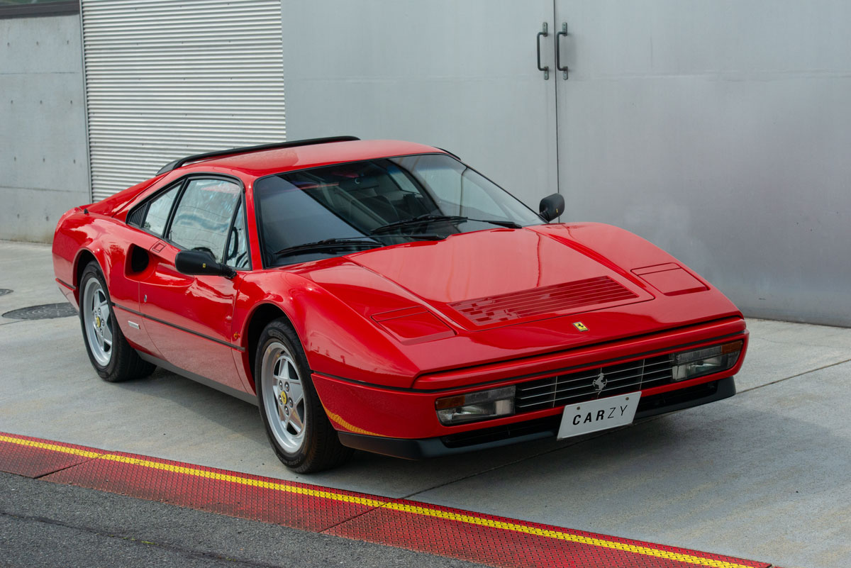 Ferrari / 328GTB